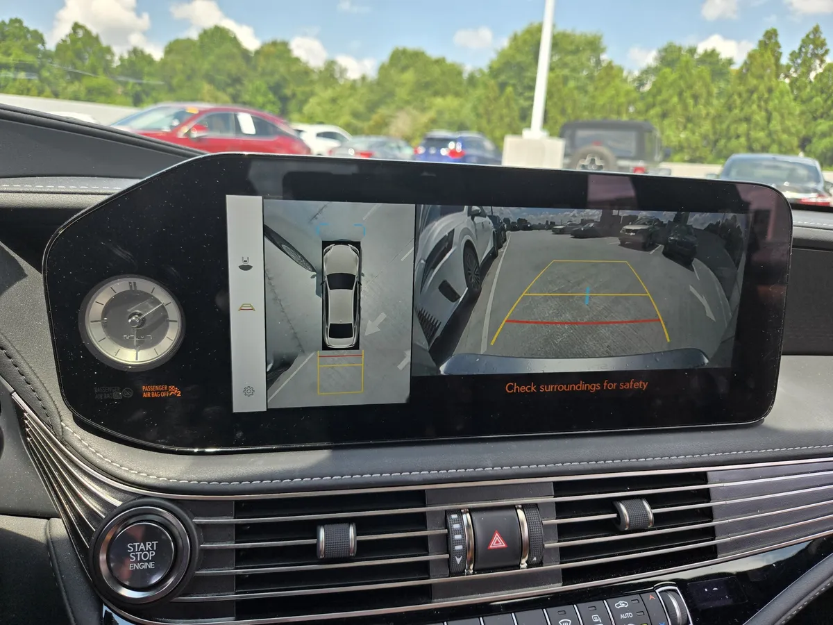 2024 LEXUS LS 500 thumbnail 22