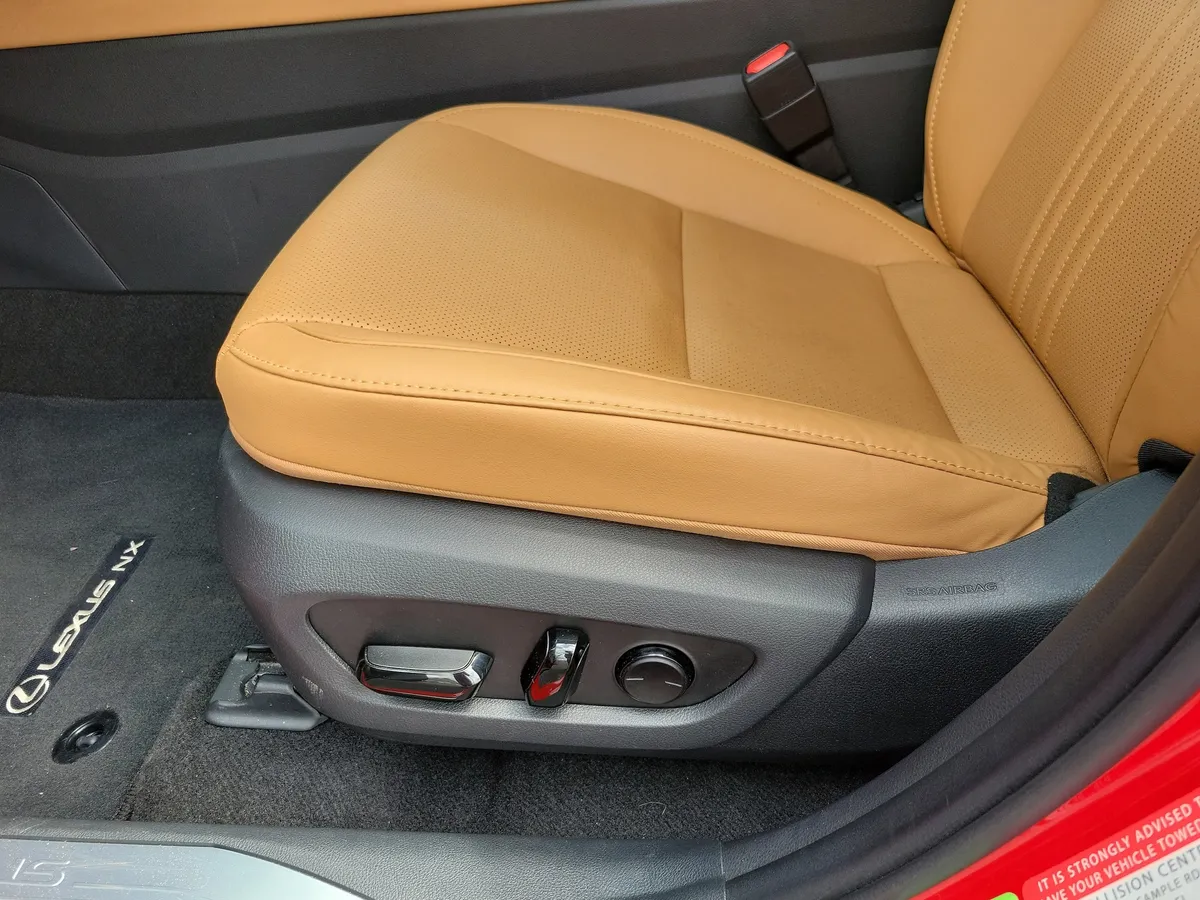2024 LEXUS NX 250 thumbnail 5