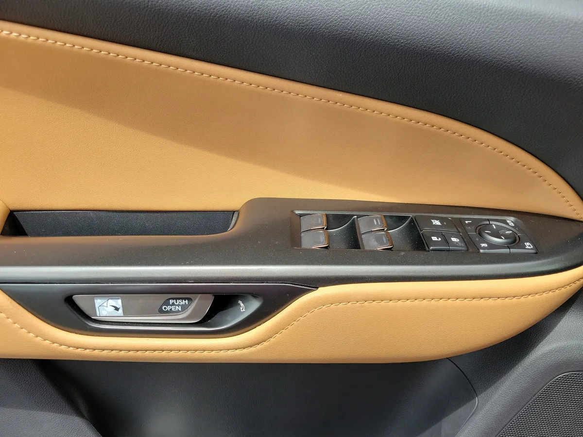 2024 LEXUS NX 250 thumbnail 7