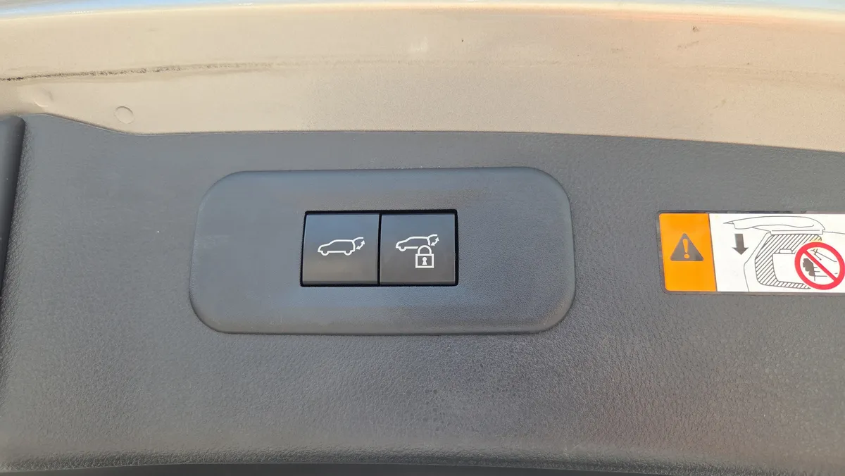 2024 LEXUS NX NX 250 Premium thumbnail 11