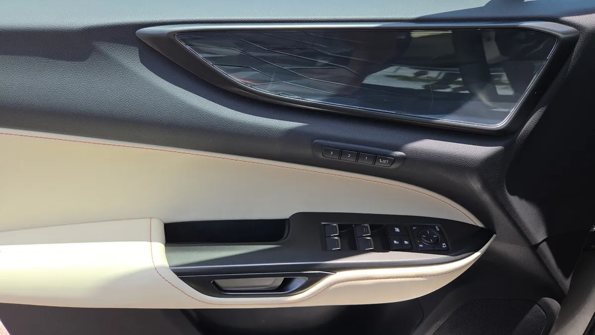 2024 LEXUS NX NX 250 Premium thumbnail 20