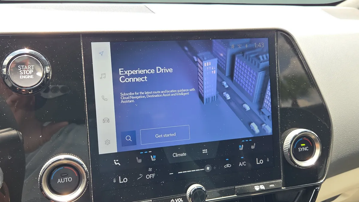 2024 LEXUS NX NX 250 Premium thumbnail 24