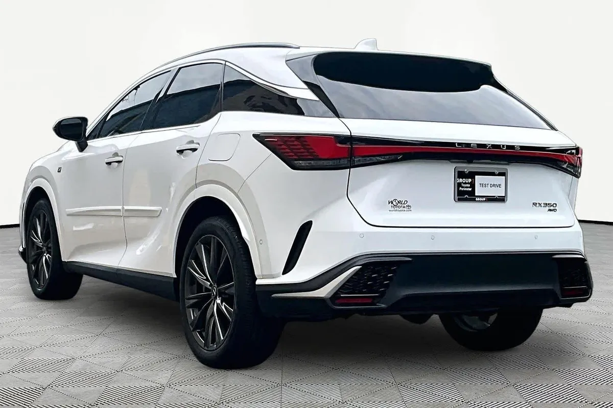 2024 Lexus RX 350 F SPORT Handling thumbnail 12