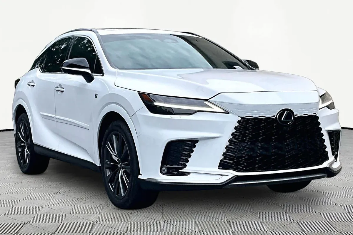 2024 Lexus RX 350 F SPORT Handling thumbnail 3