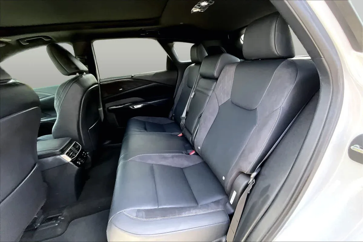2024 Lexus RX 350 Luxury thumbnail 21