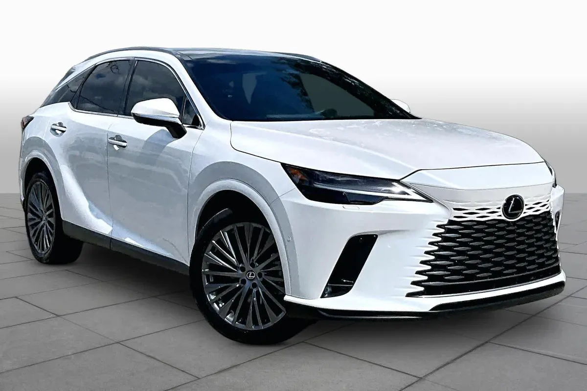2024 Lexus RX 350 Luxury thumbnail 3