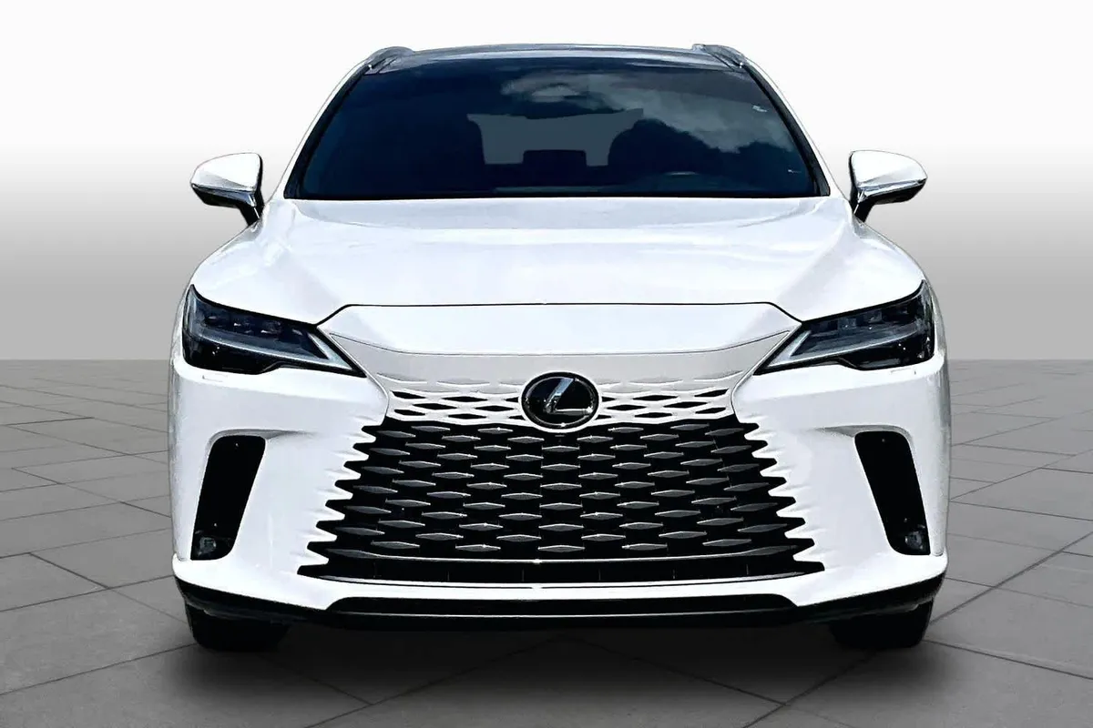 2024 Lexus RX 350 Luxury thumbnail 4