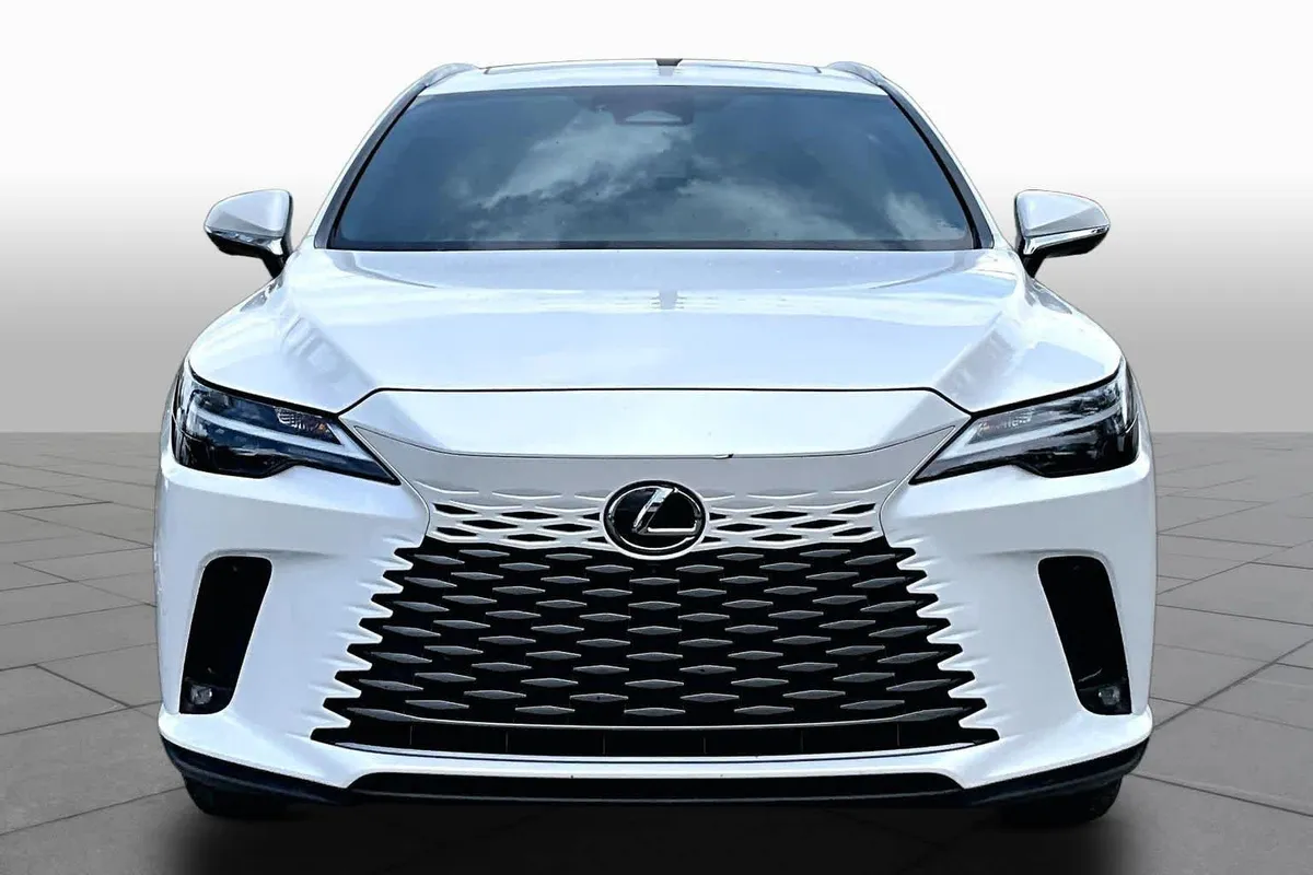 2024 Lexus RX 350 Premium Plus thumbnail 4