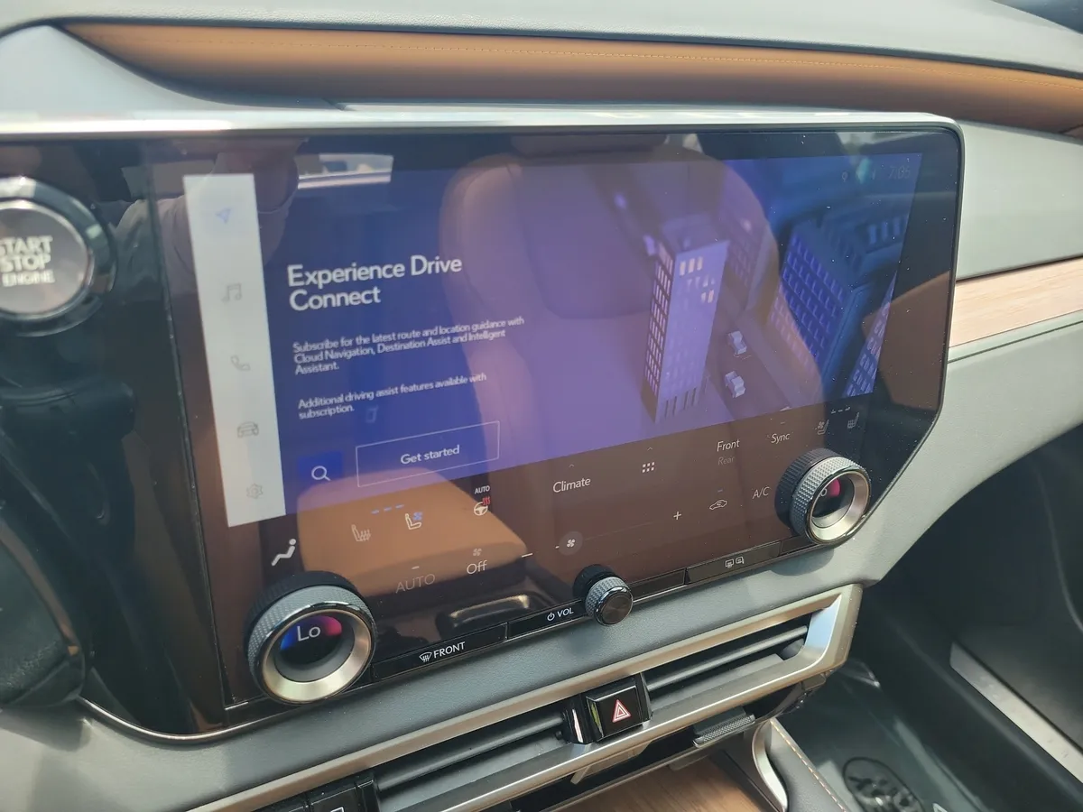 2024 LEXUS RX 350 Premium Plus thumbnail 15