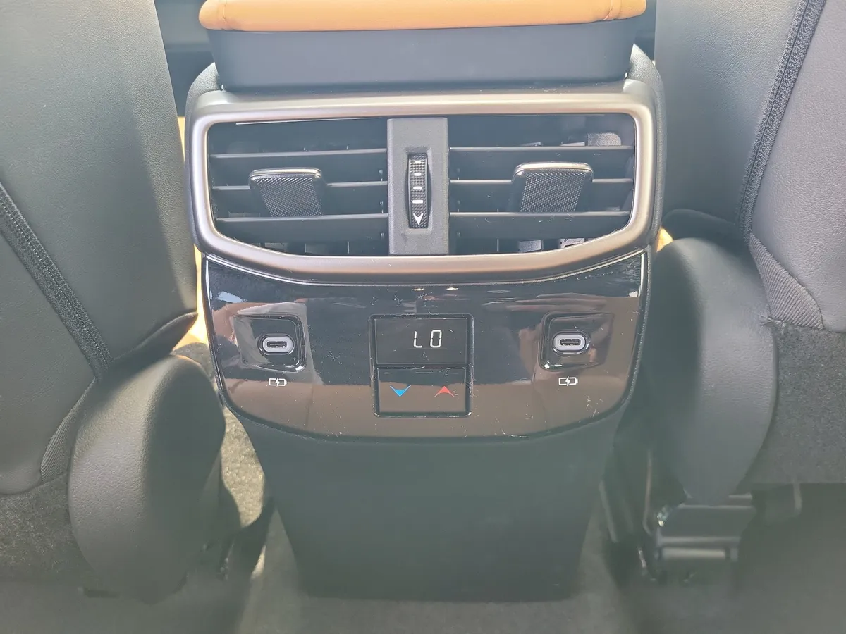 2024 LEXUS RX 350 Premium Plus thumbnail 25