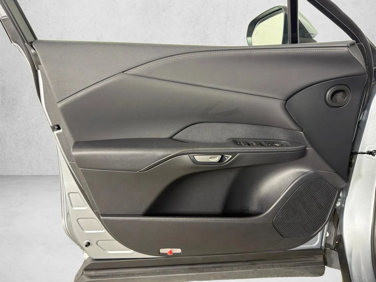 2024 Lexus RX RX 350 thumbnail 12