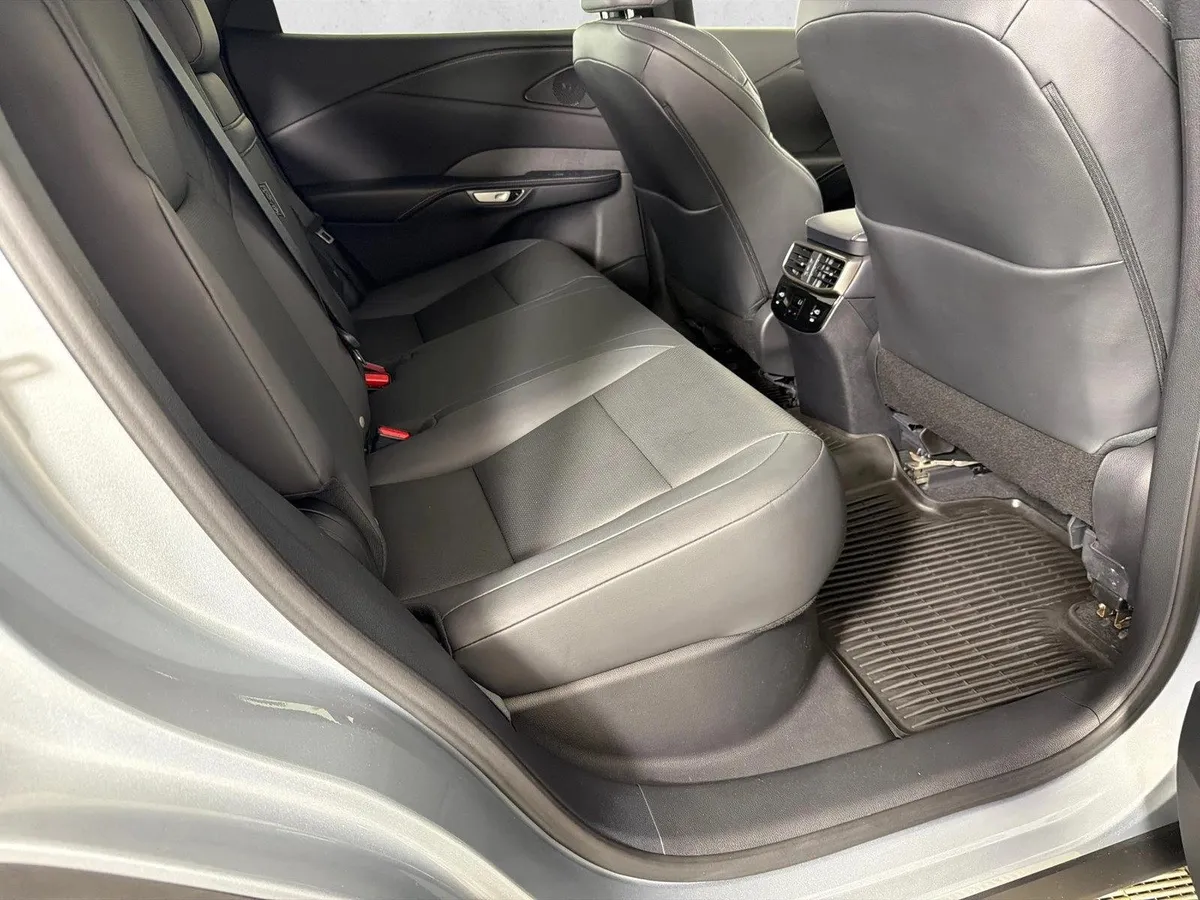 2024 Lexus RX RX 350 thumbnail 17