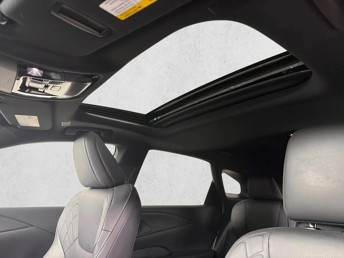 2024 Lexus RX RX 350 thumbnail 2