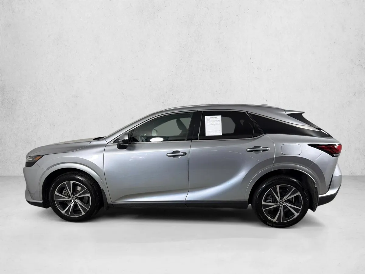 2024 Lexus RX RX 350 thumbnail 8