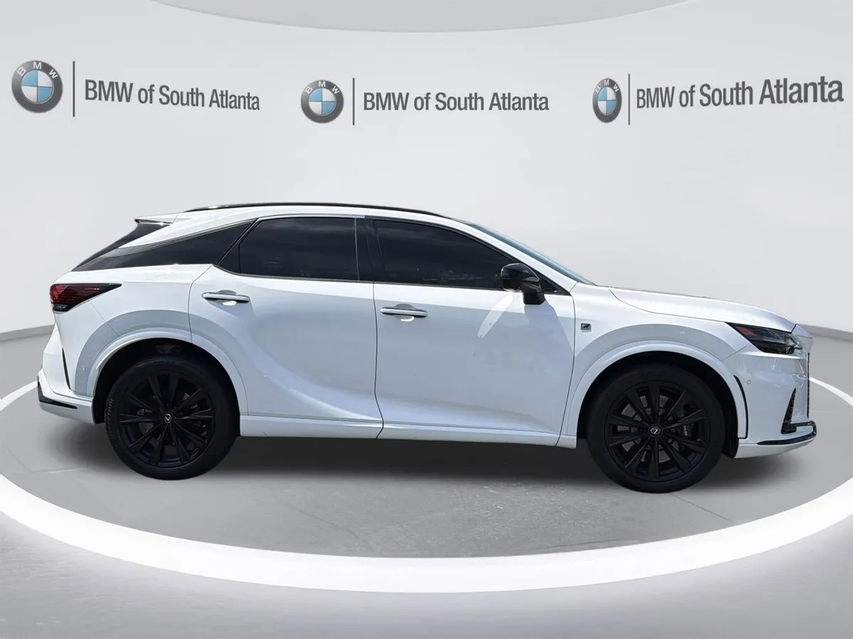 2024 Lexus RX RX 500h F SPORT Performance thumbnail 24