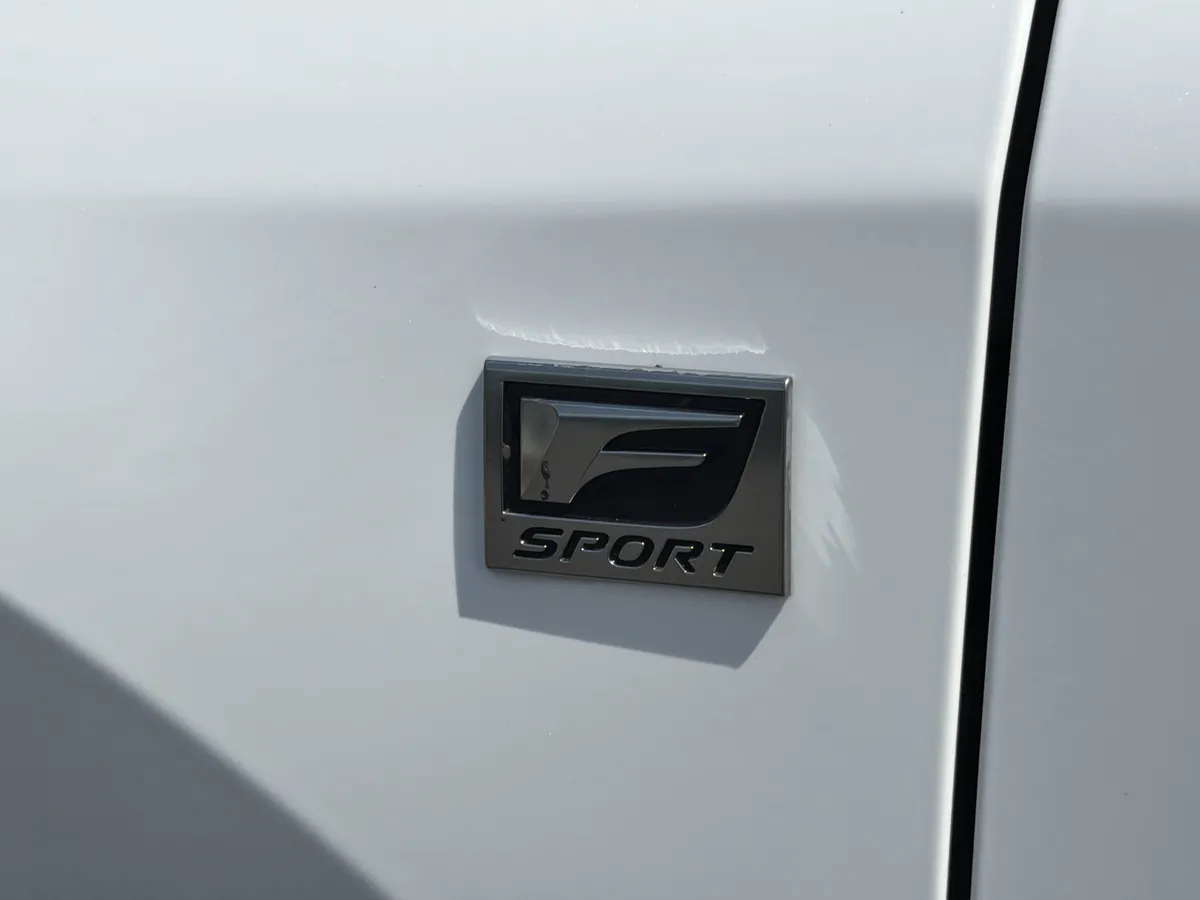 2024 Lexus RX RX 500h F SPORT Performance thumbnail 28
