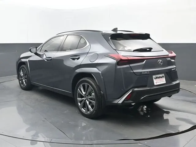 2024 Lexus UX 250h F SPORT Design thumbnail 3