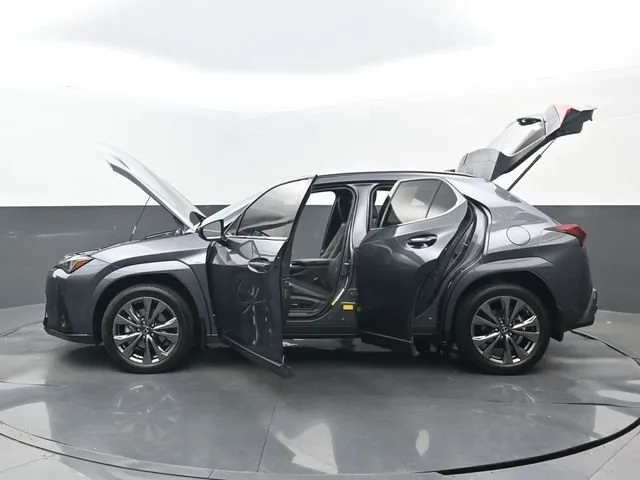 2024 Lexus UX 250h F SPORT Design thumbnail 33