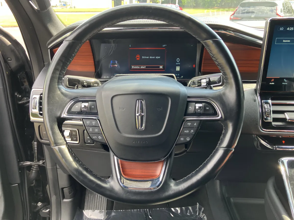 2024 Lincoln Navigator Reserve 4x4 thumbnail 20
