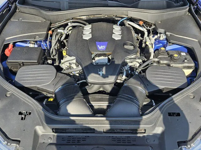 2024 Maserati Levante Modena Ultima thumbnail 10
