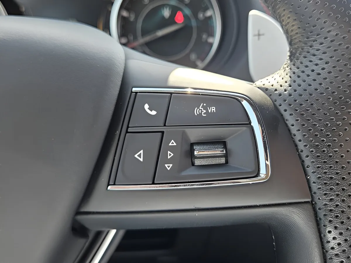 2024 Maserati Levante Modena Ultima thumbnail 30