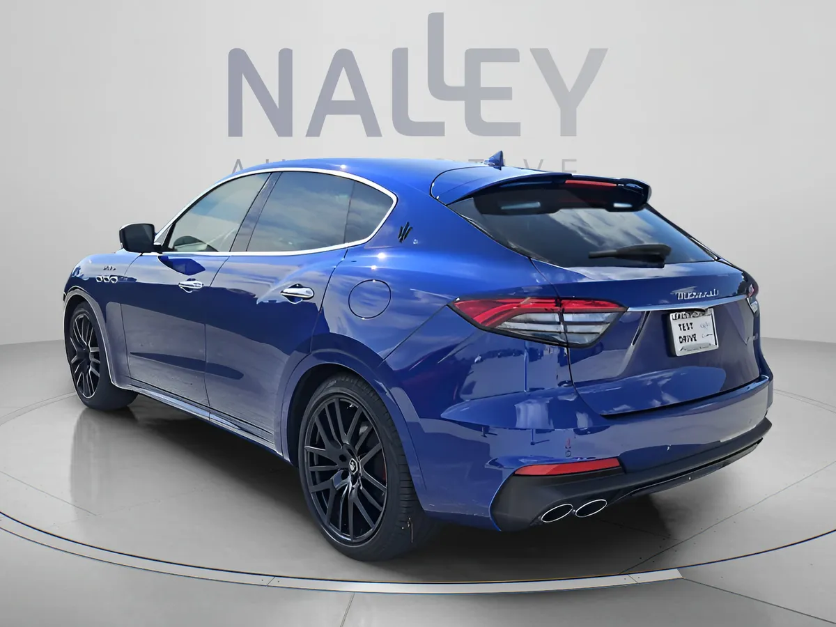 2024 Maserati Levante Modena Ultima thumbnail 4