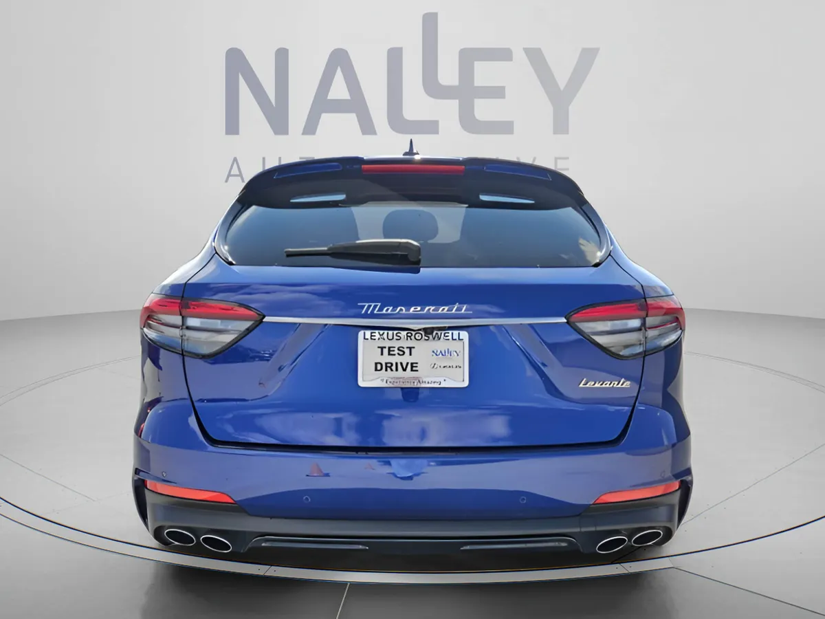 2024 Maserati Levante Modena Ultima thumbnail 5