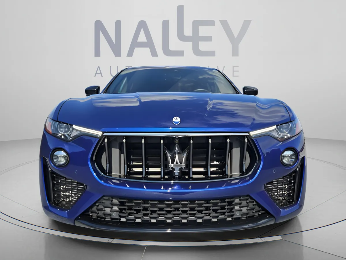 2024 Maserati Levante Modena Ultima thumbnail 9
