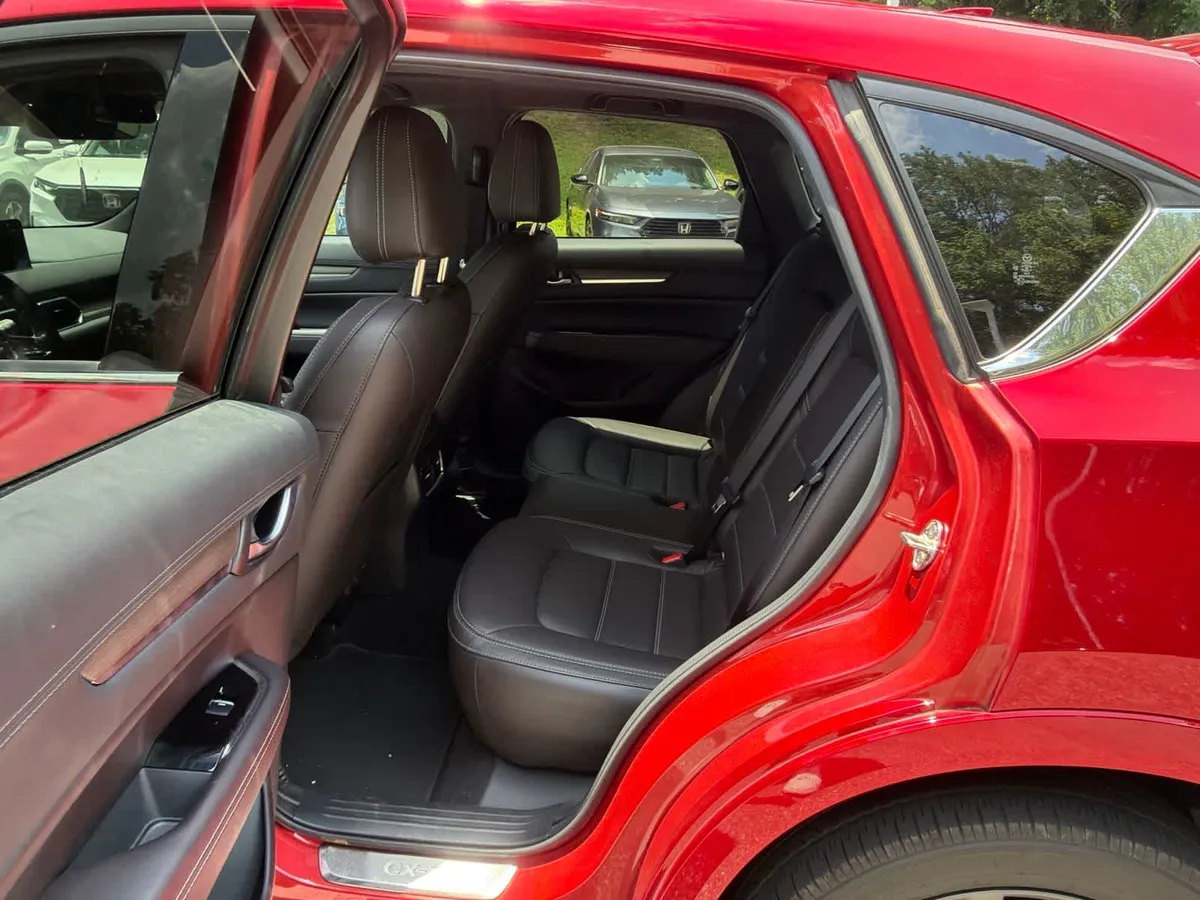 2024 Mazda CX-5 2.5 Turbo Signature thumbnail 17
