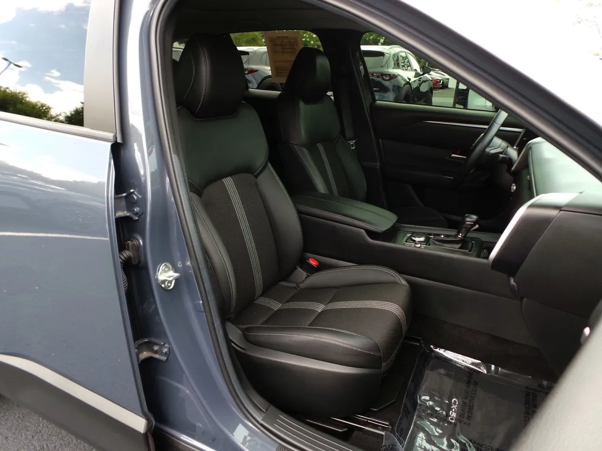 2024 Mazda CX-50 2.5 S Premium Package thumbnail 16