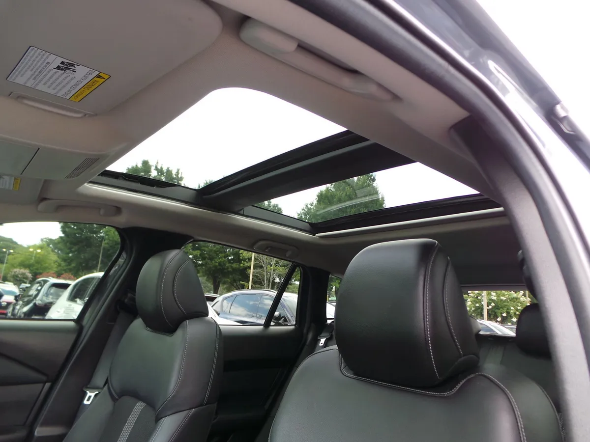 2024 Mazda CX-50 2.5 S Premium Package thumbnail 6