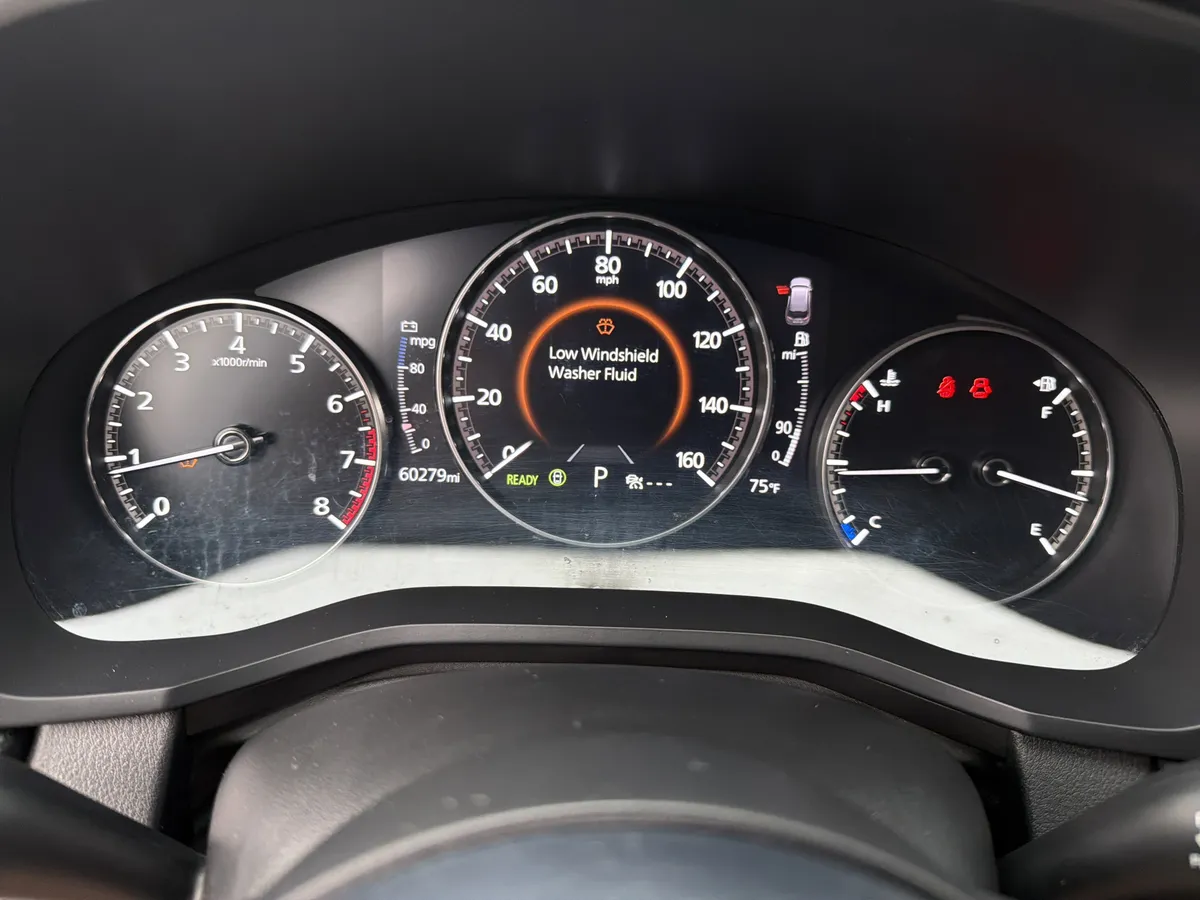 2024 Mazda CX-90 3.3 Turbo Premium thumbnail 11