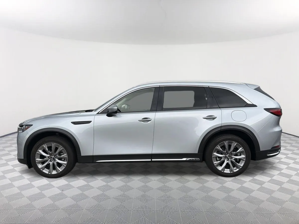 2024 Mazda CX-90 3.3 Turbo Premium thumbnail 13