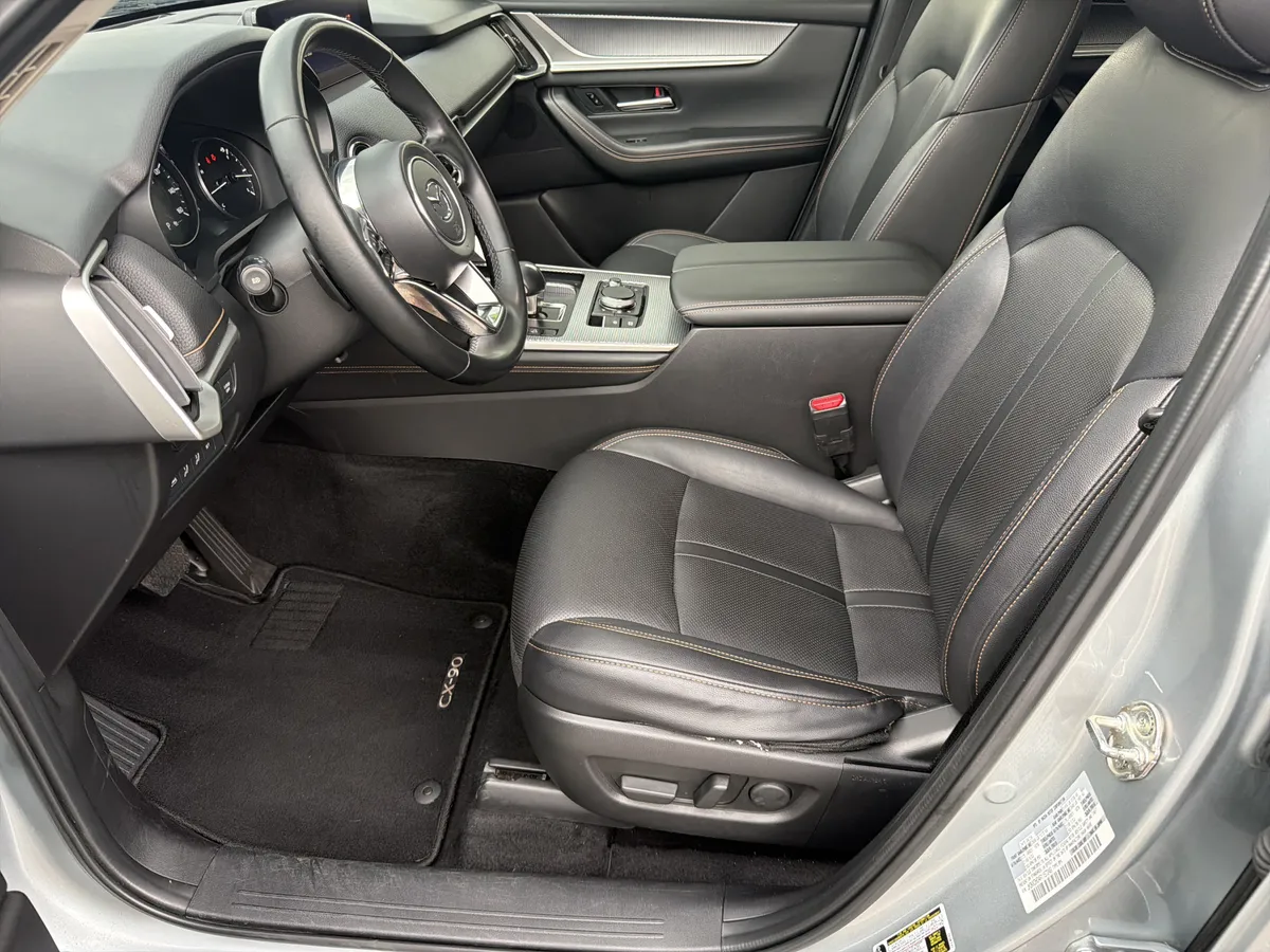 2024 Mazda CX-90 3.3 Turbo Premium thumbnail 18