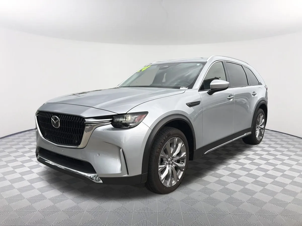 2024 Mazda CX-90 3.3 Turbo Premium thumbnail 3