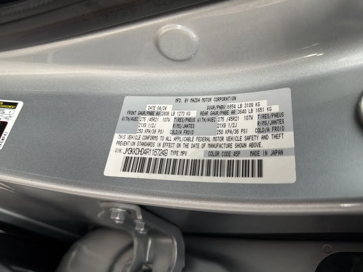2024 Mazda CX-90 3.3 Turbo Premium thumbnail 32