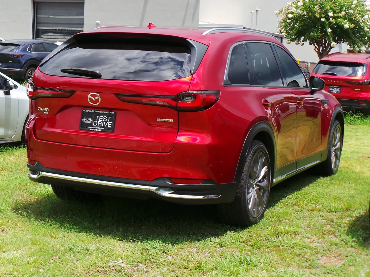 2024 Mazda CX-90 3.3 Turbo Premium thumbnail 2