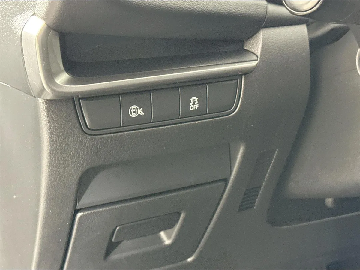 2024 Mazda Mazda3 Hatchback 2.5 S Select Sport thumbnail 15