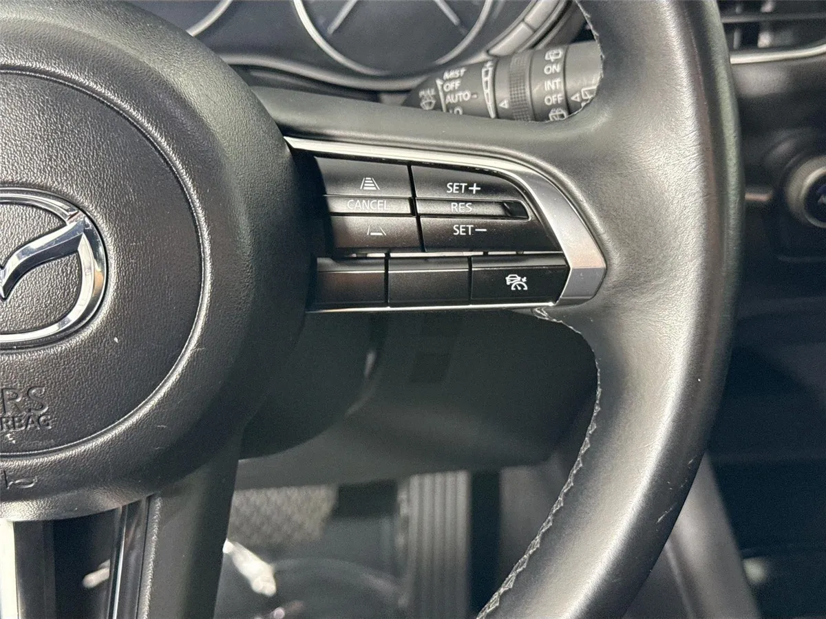 2024 Mazda Mazda3 Hatchback 2.5 S Select Sport thumbnail 18
