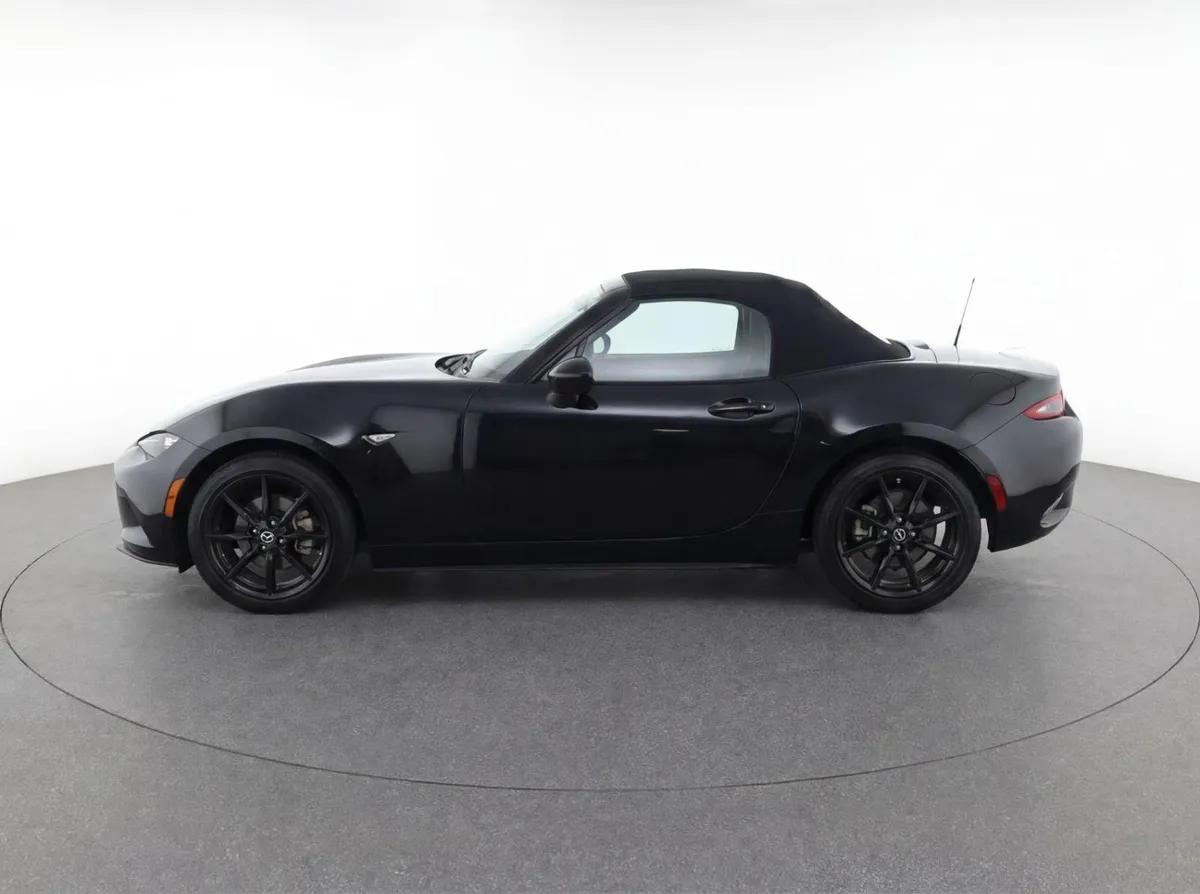2024 Mazda MX-5 Miata Sport thumbnail 6
