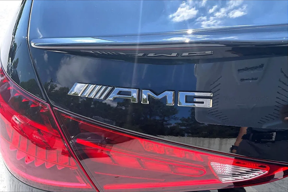 2024 Mercedes-Benz AMG® C 63 AMG® C 63 S E Performance thumbnail 31