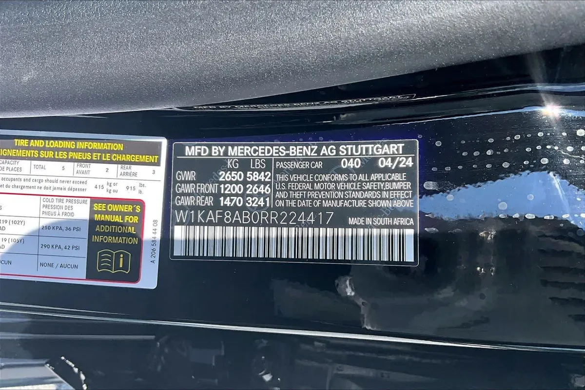 2024 Mercedes-Benz AMG® C 63 AMG® C 63 S E Performance thumbnail 32