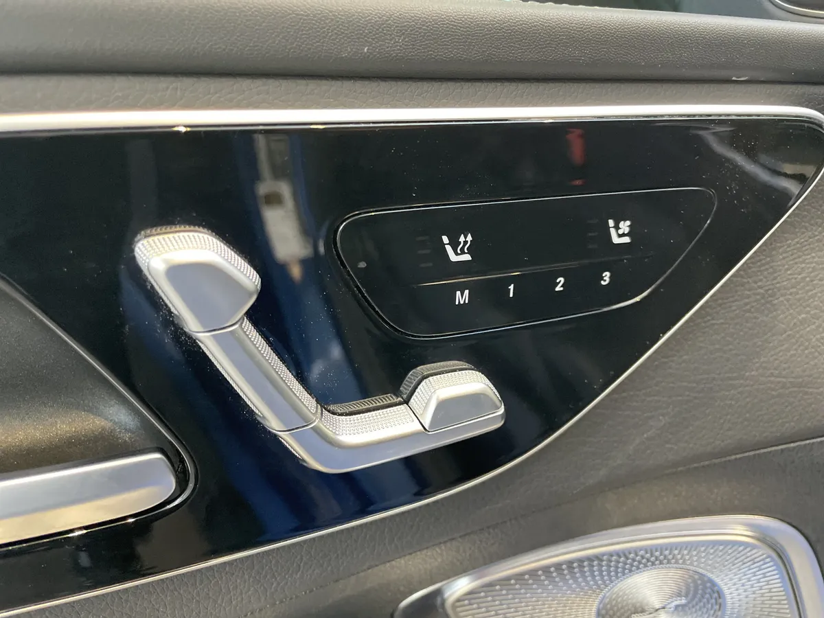 2024 Mercedes-Benz C-Class C 300 thumbnail 14
