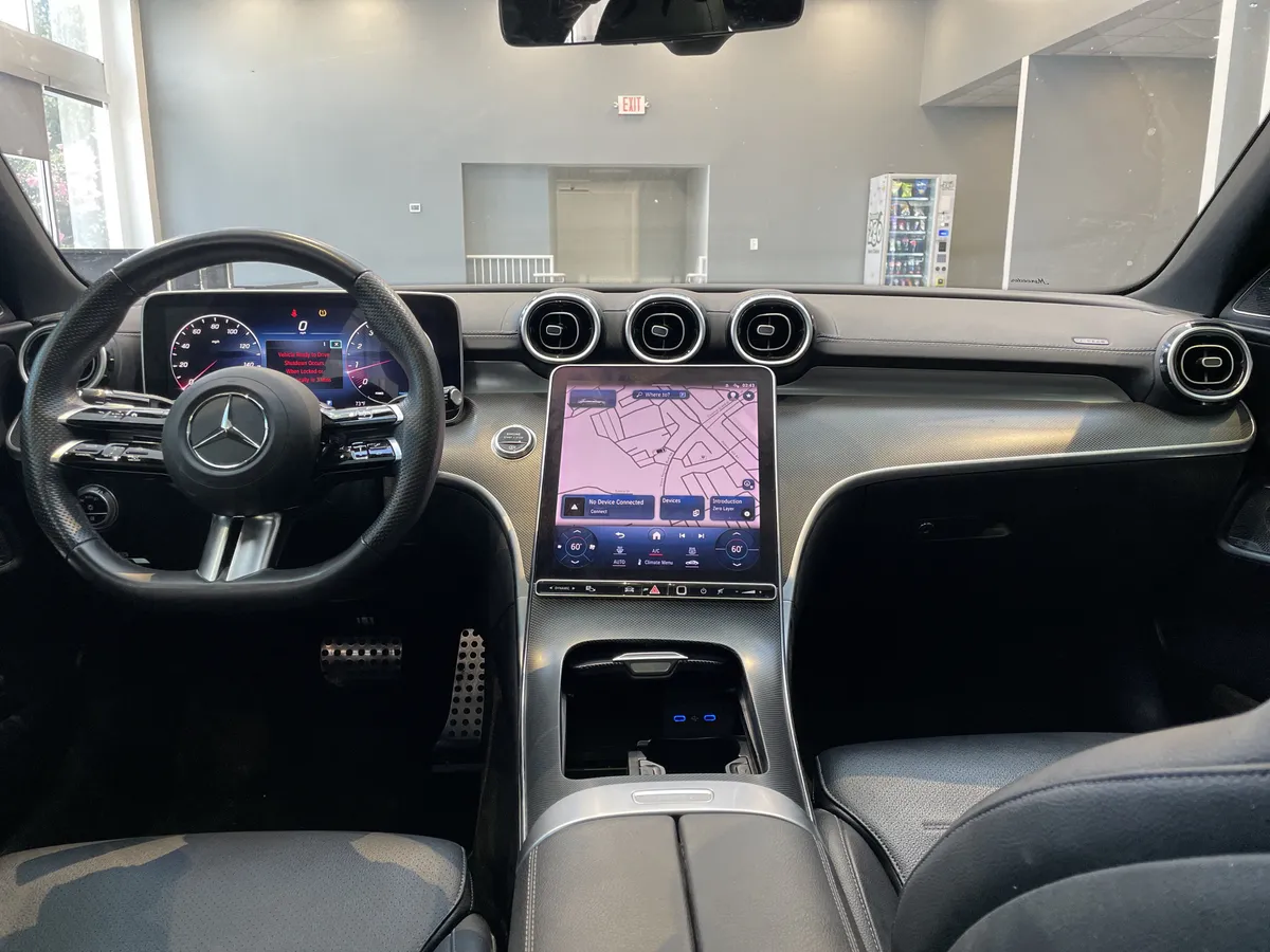 2024 Mercedes-Benz C-Class C 300 thumbnail 32