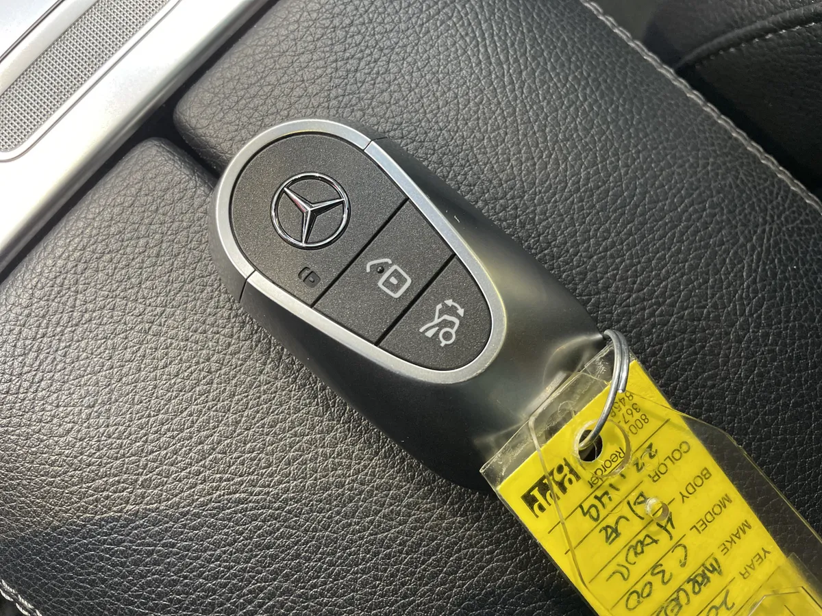 2024 Mercedes-Benz C-Class C 300 thumbnail 39