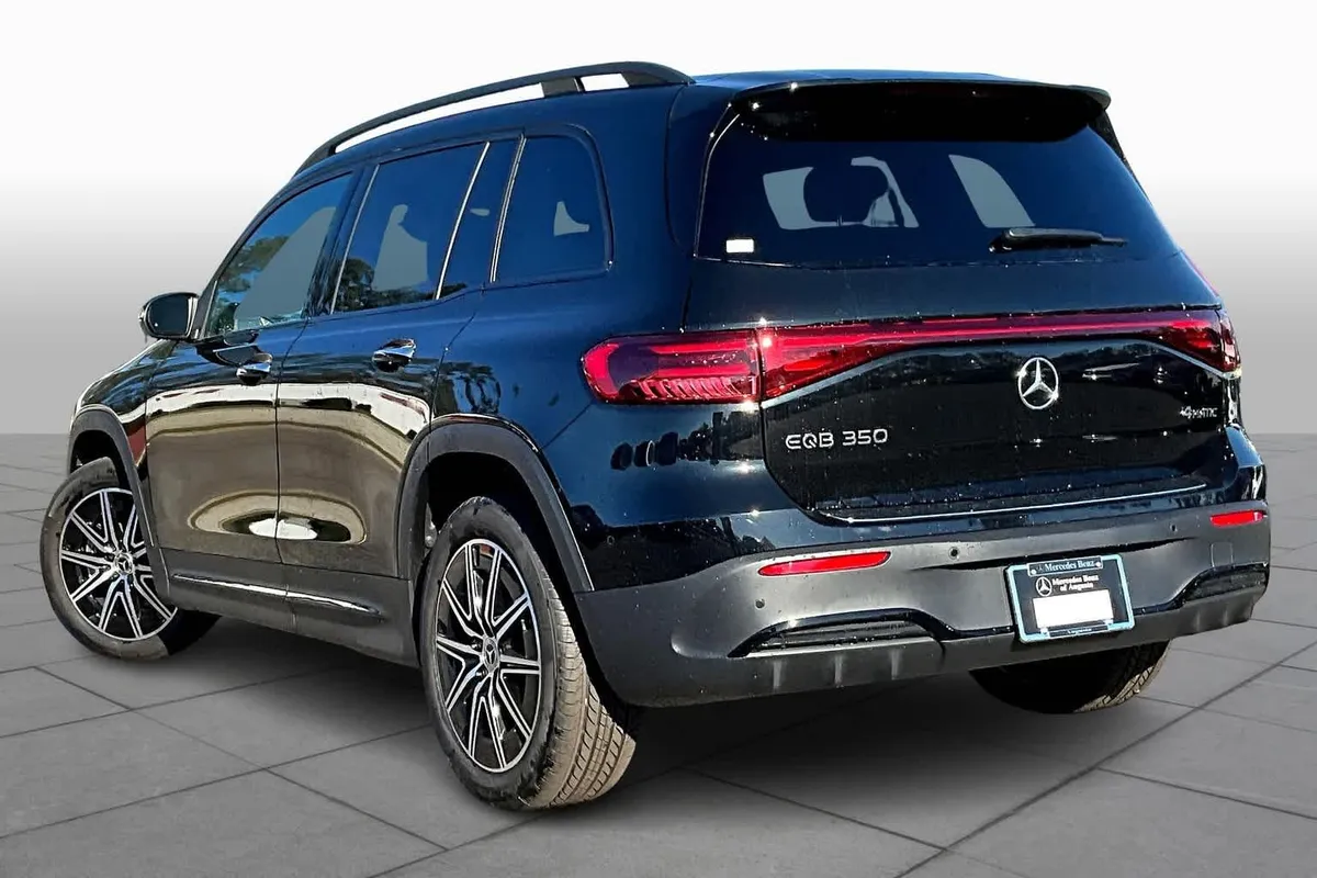 2024 Mercedes-Benz EQB 350 EQB 350 thumbnail 12
