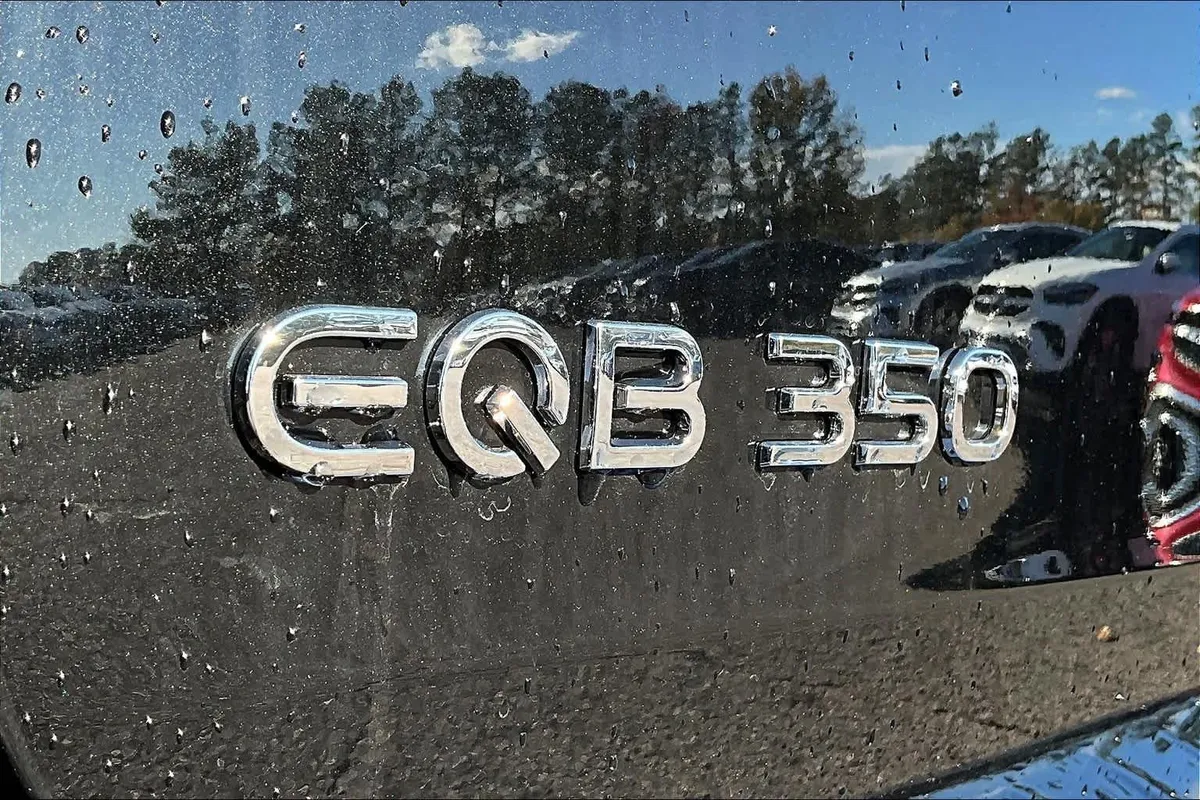 2024 Mercedes-Benz EQB 350 EQB 350 thumbnail 15
