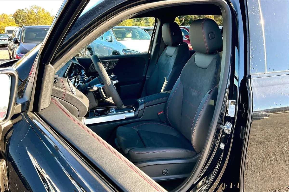 2024 Mercedes-Benz EQB 350 EQB 350 thumbnail 7