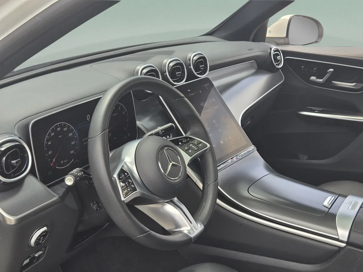 2024 Mercedes-Benz GLC 300 thumbnail 14