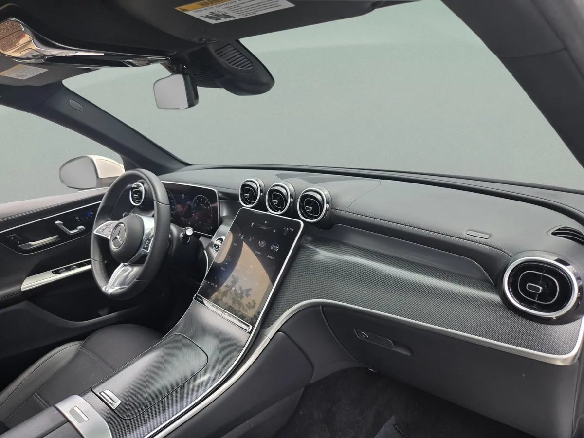 2024 Mercedes-Benz GLC 300 thumbnail 30
